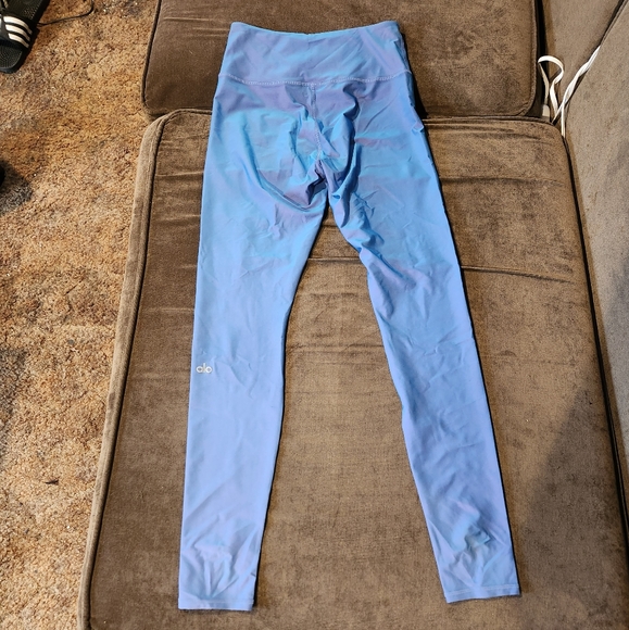 Alo Yoga Marina Iridescent Leggings - Picture 3 of 6
